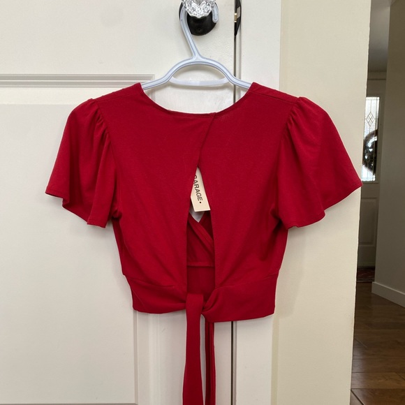 Garage flowy wrap top - Picture 2 of 3